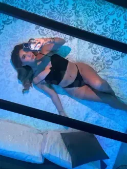 beautiful and very glamorous sexy Latina in Bergen op Zoom