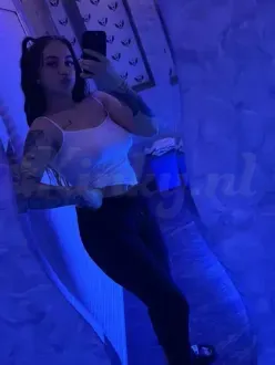 The best PARTY GIRL in your city in Eindhoven