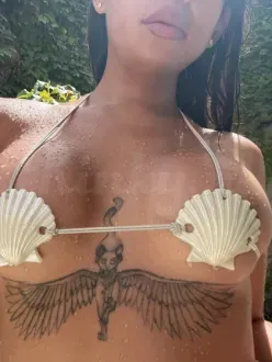 Young Hardcore Latina in Rotterdam