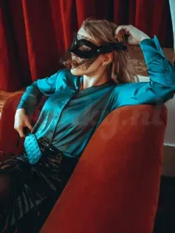 Tantric Dominatrix - Sensual Sexy Strong in Den Haag