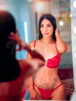 sweet Colombian girl in Amsterdam