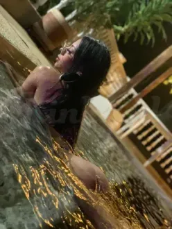Sexy latina in Nijmegen